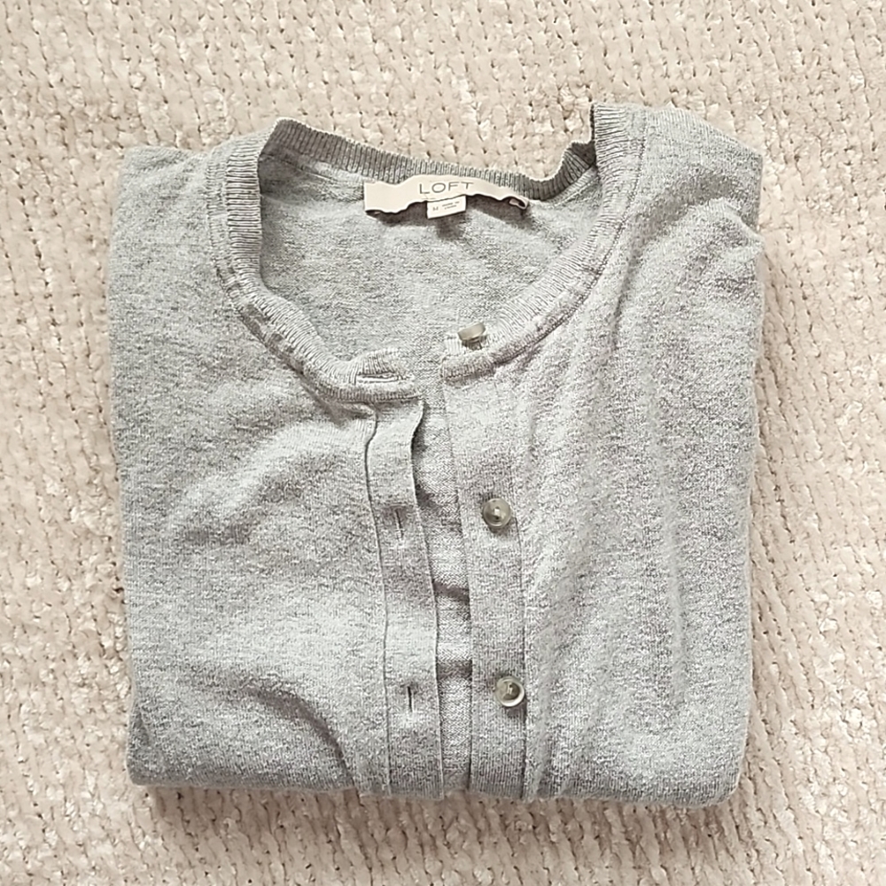 Loft Gray Button Down Cardigan - M. GUC